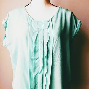 Jaclyn Smith Sleeveless Ruffle Front Blouse